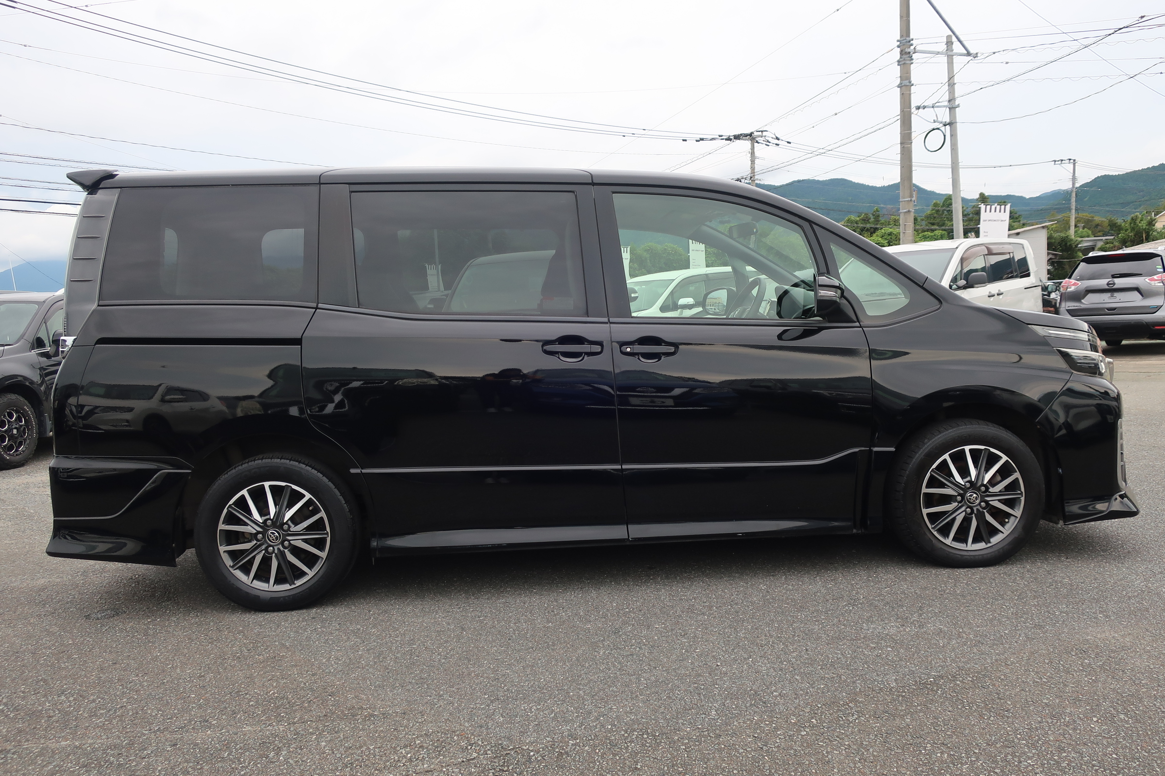 車両イメージ17