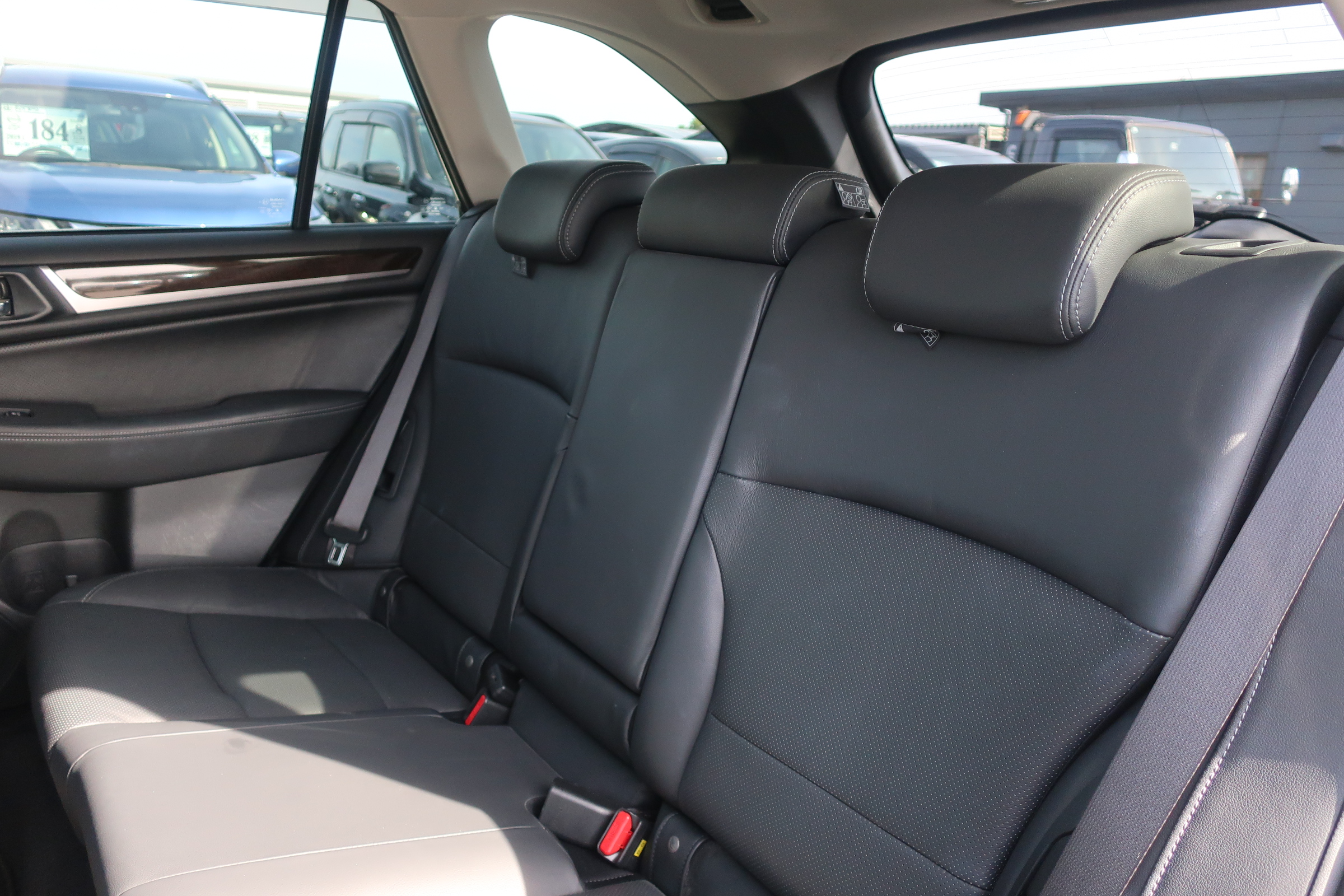 車両イメージ16