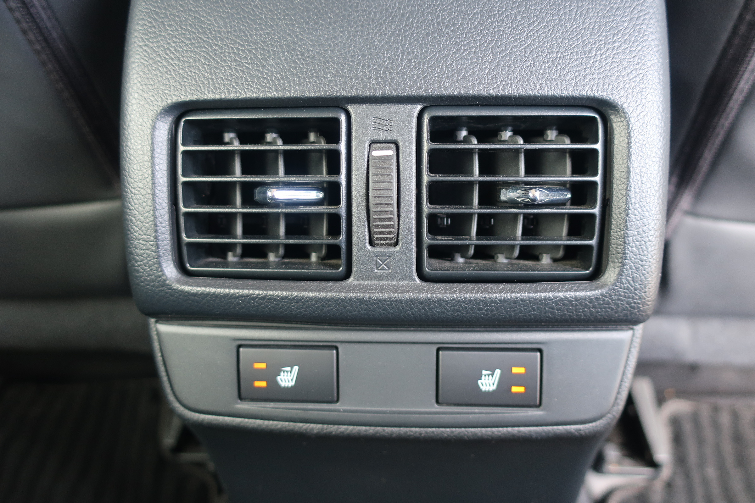 車両イメージ15