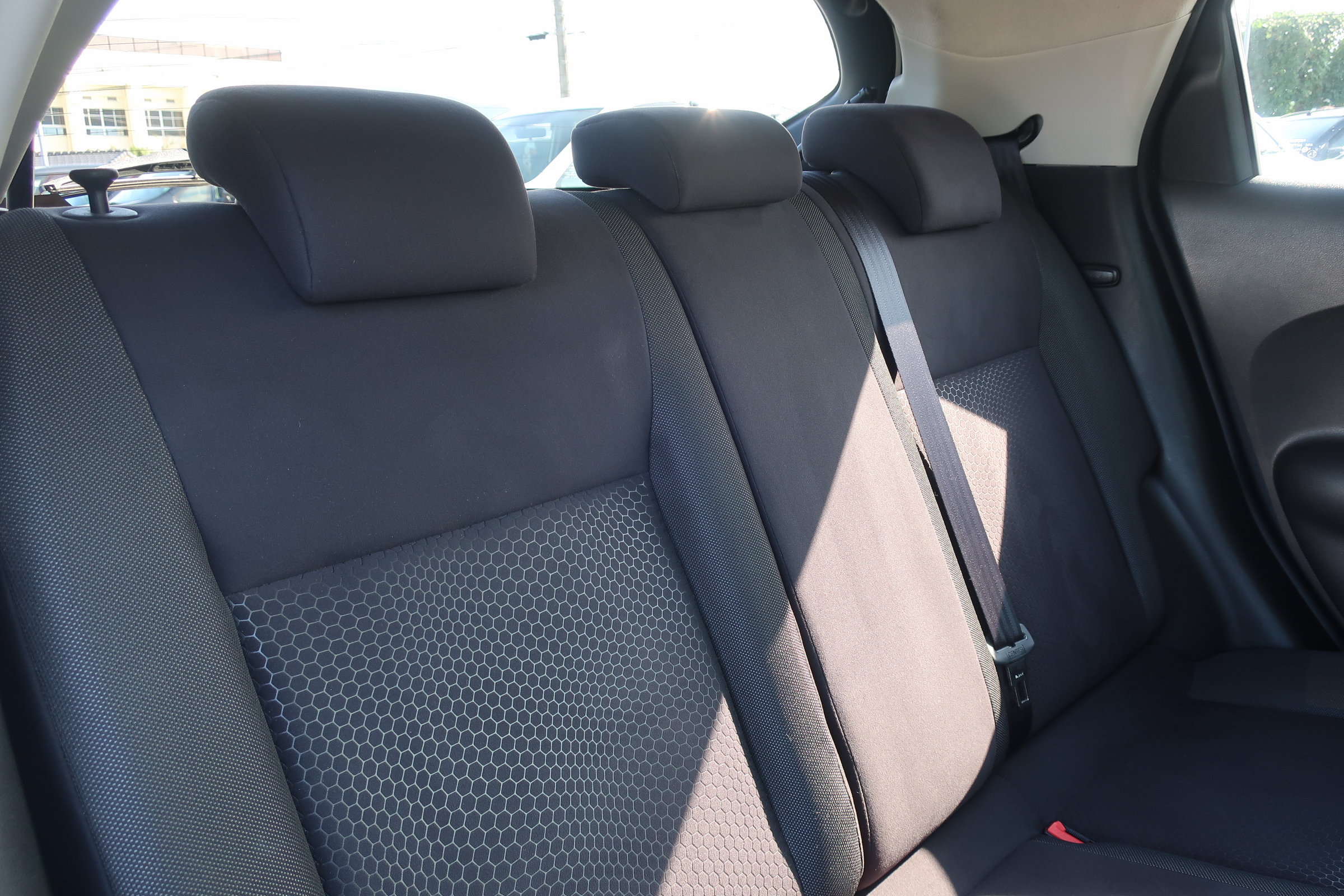 車両イメージ14