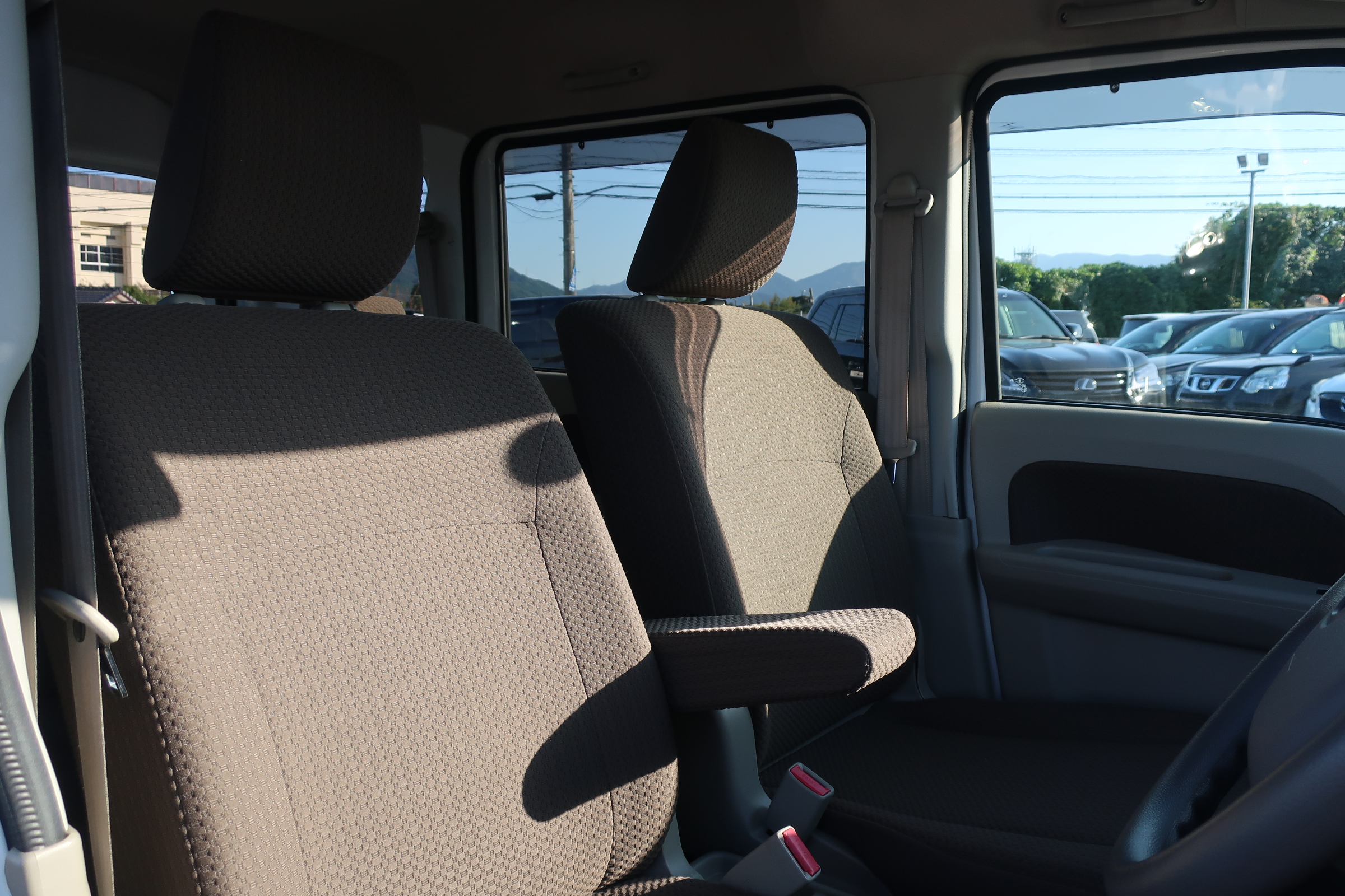 車両イメージ12