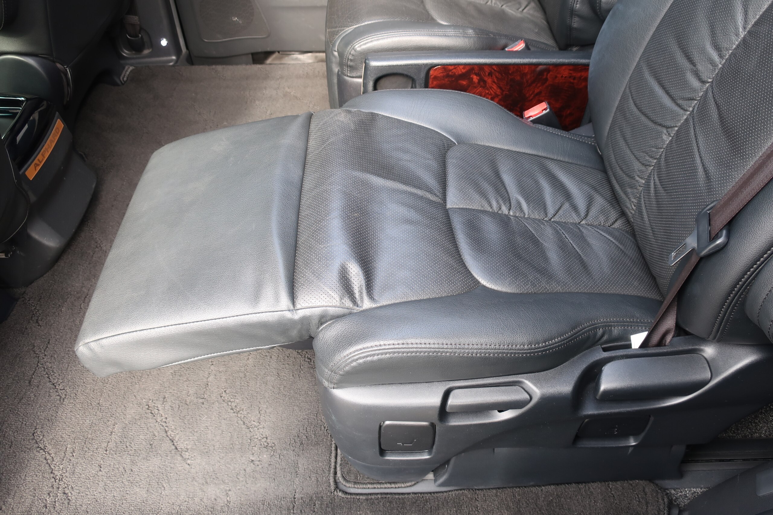 車両イメージ14