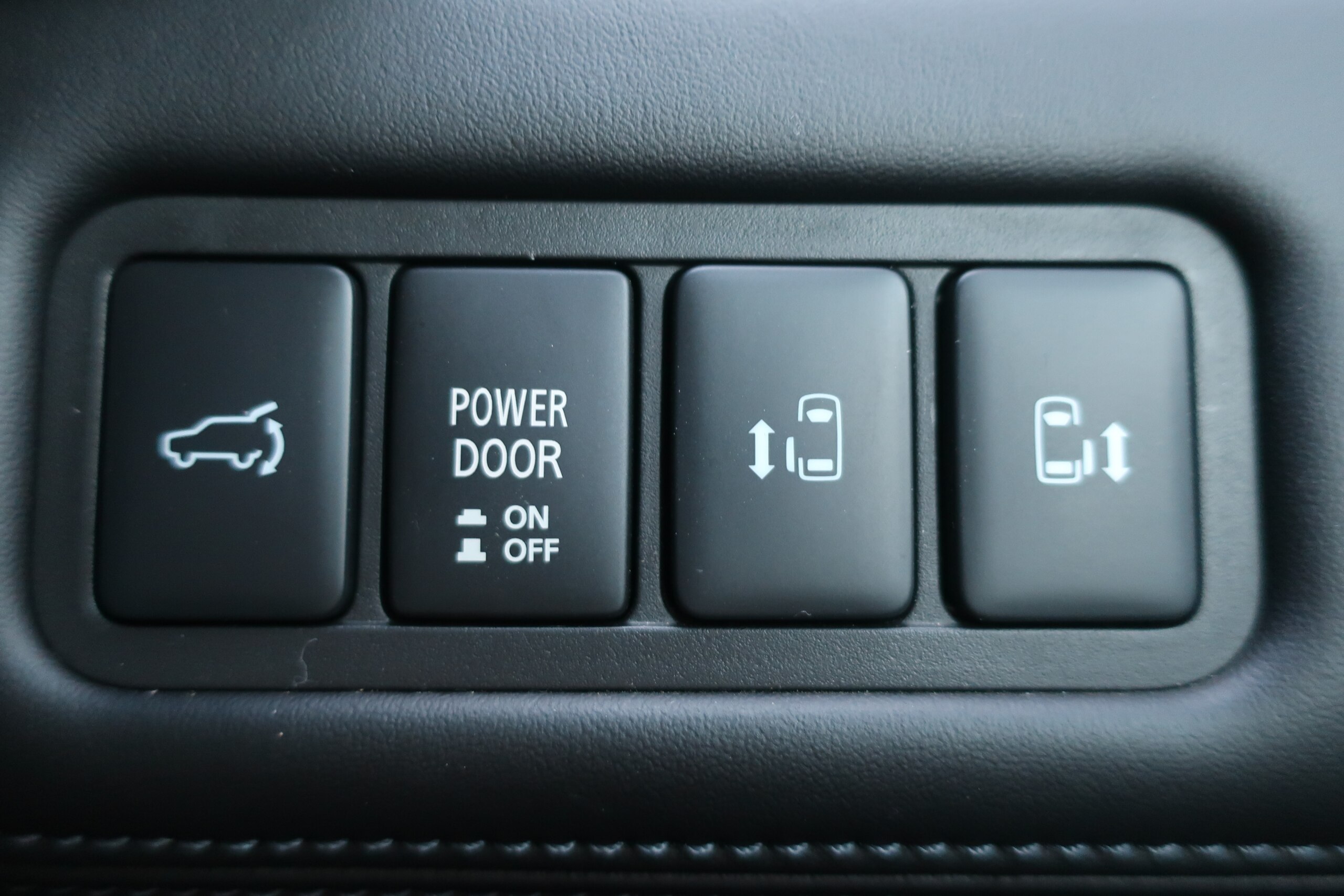 車両イメージ10