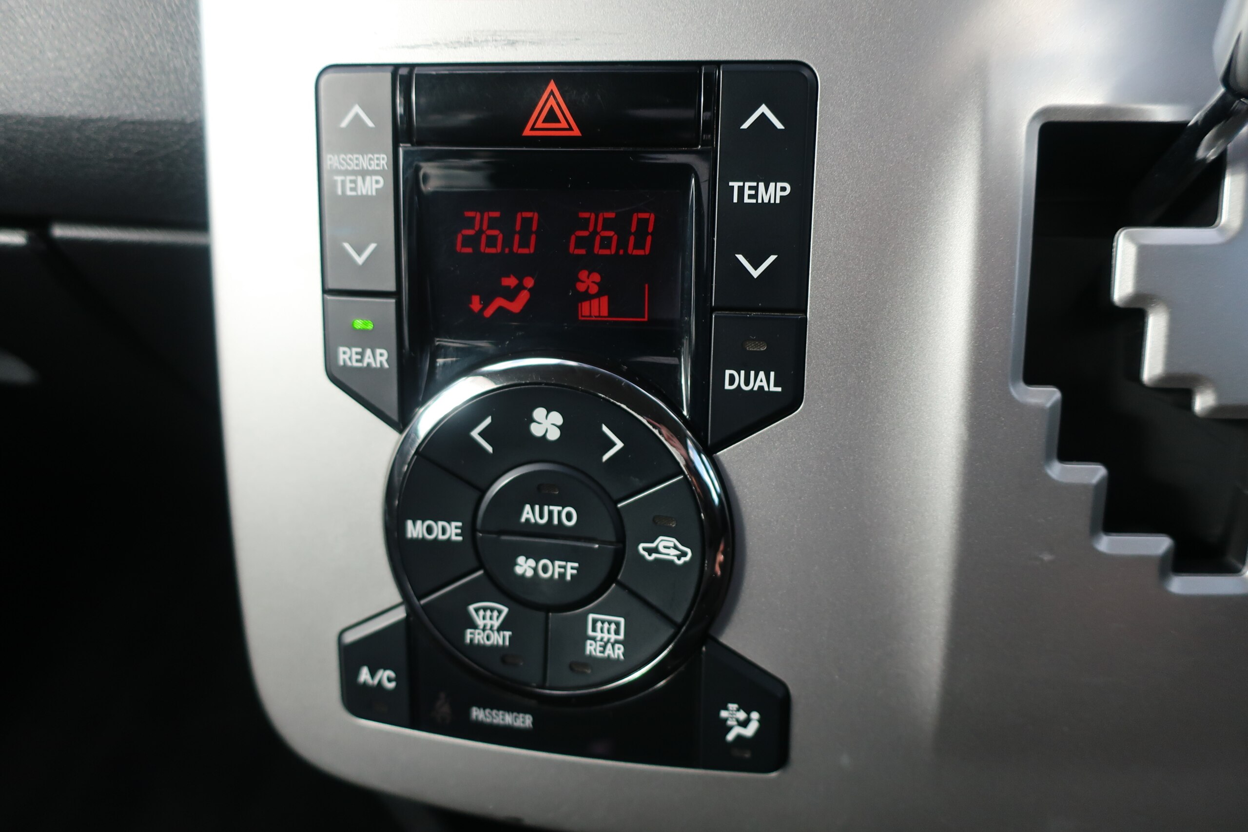 車両イメージ11