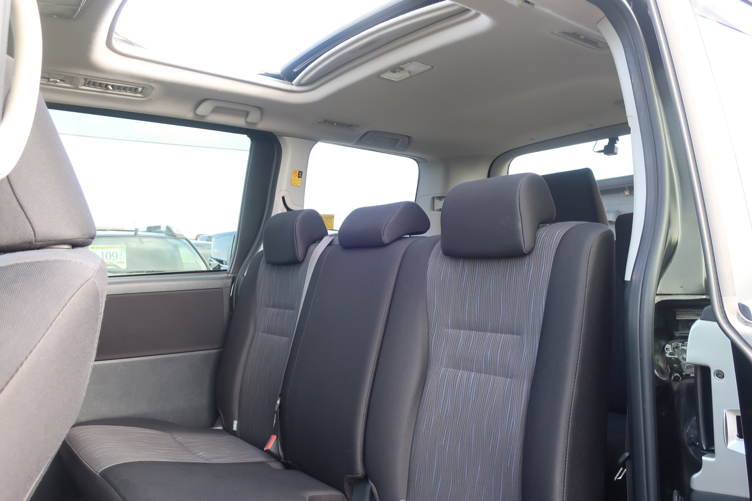 車両イメージ14