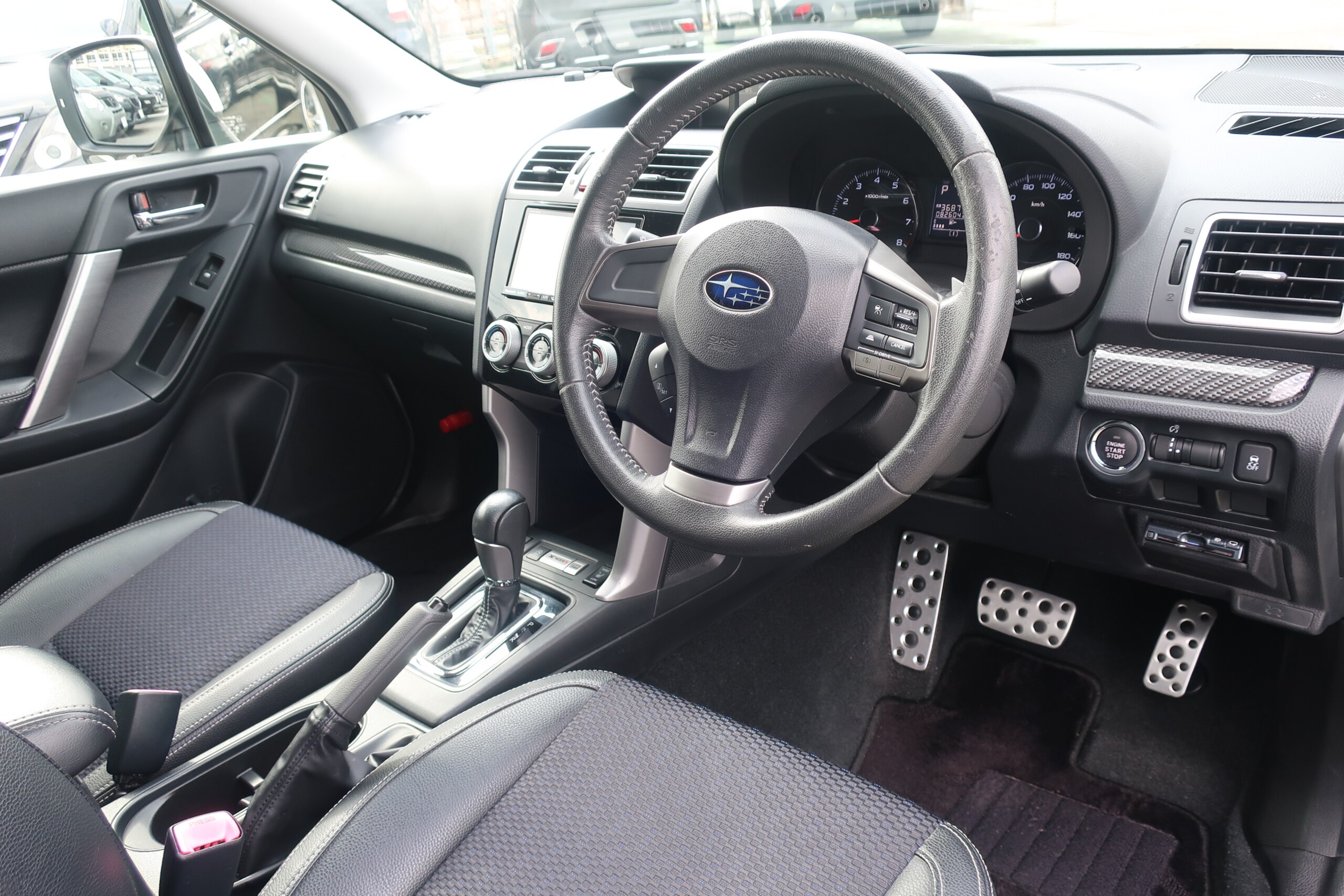 車両イメージ11