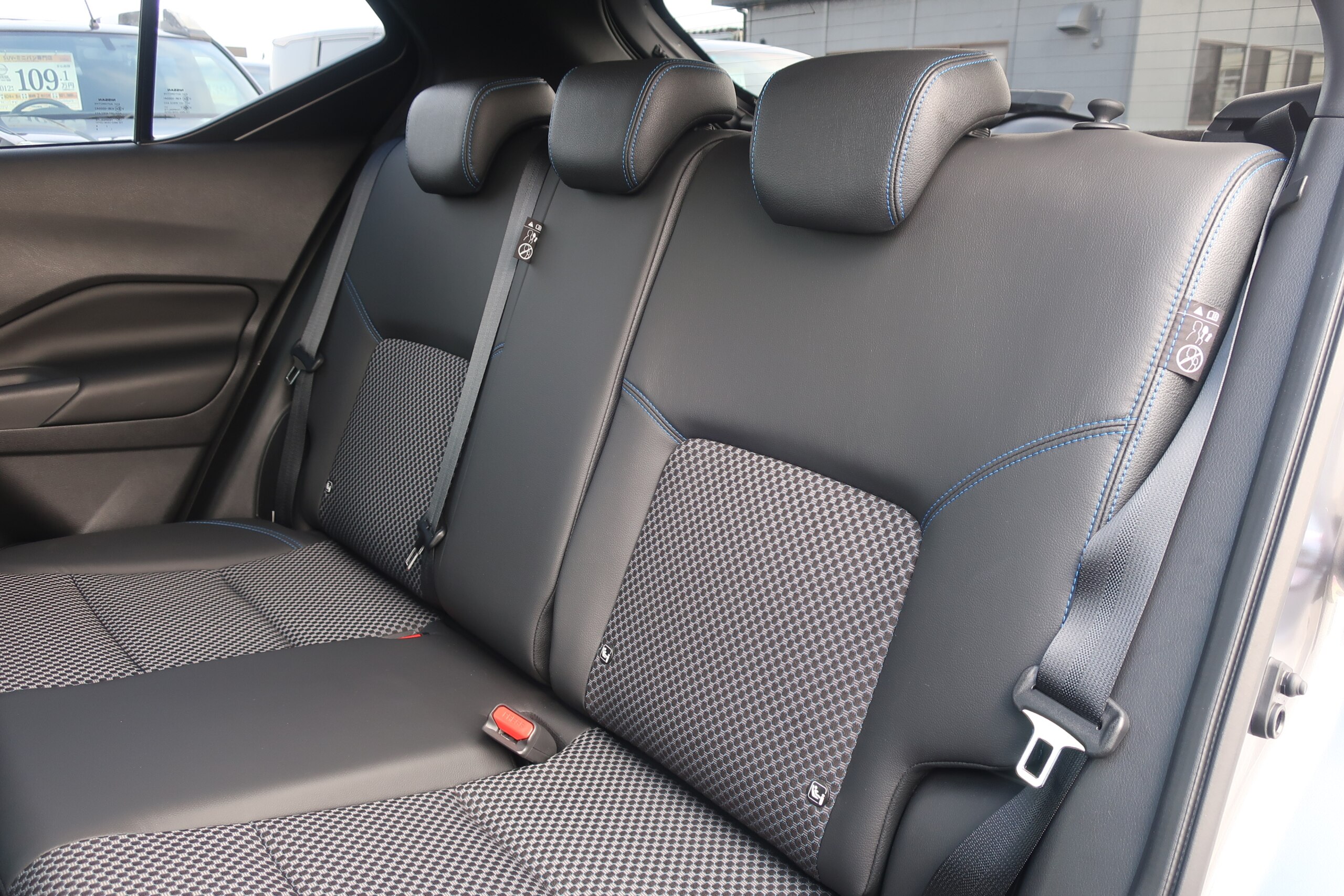 車両イメージ15