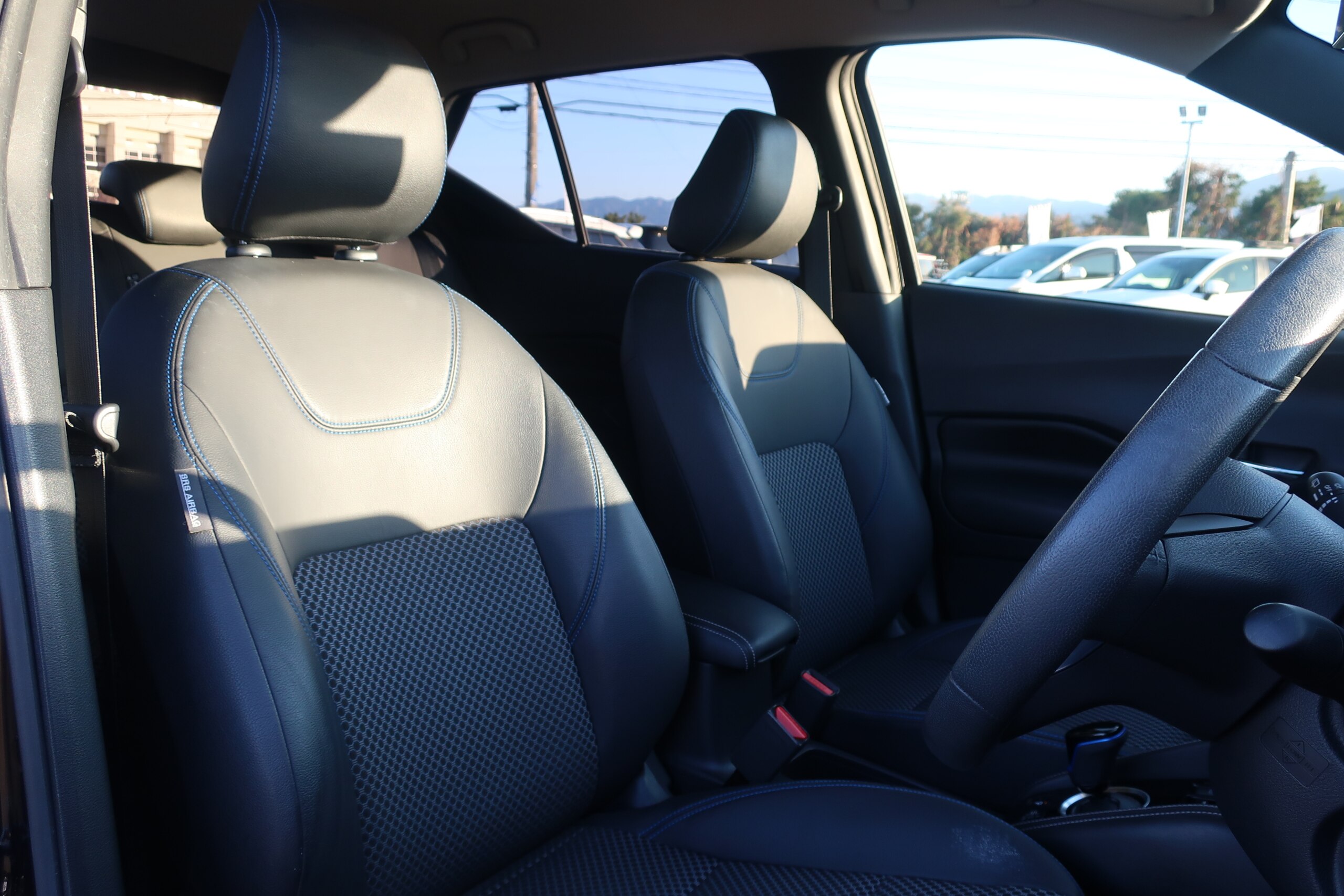 車両イメージ14