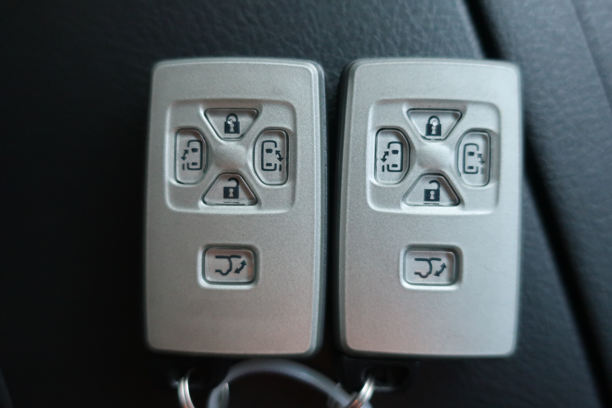 車両イメージ12