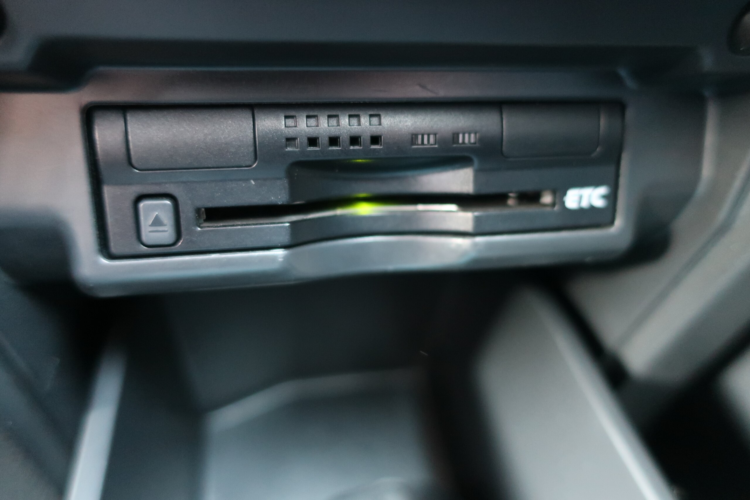 車両イメージ11