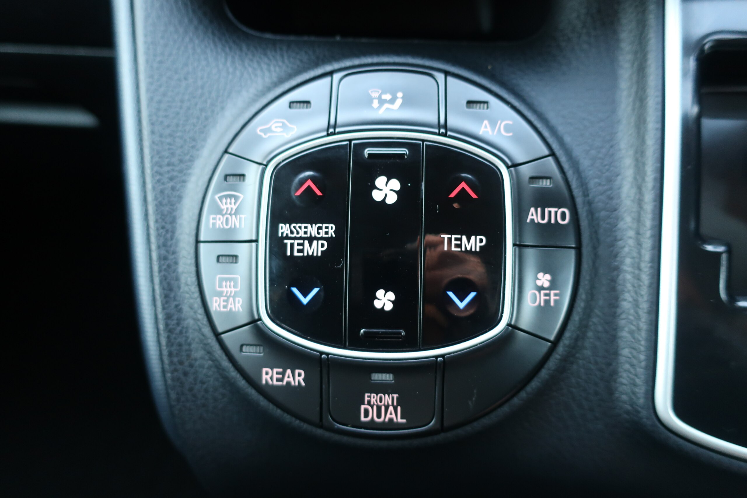 車両イメージ10