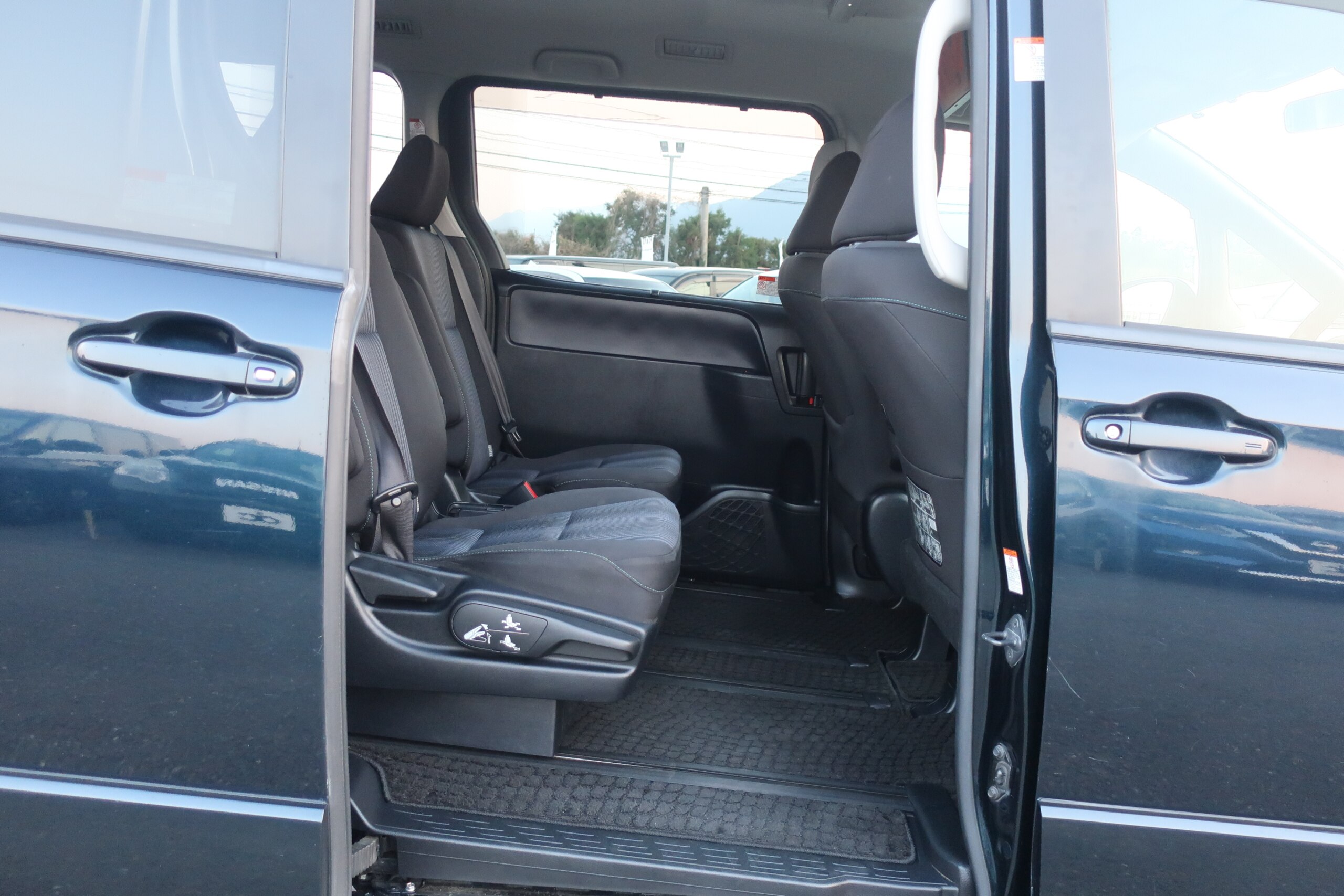 車両イメージ15