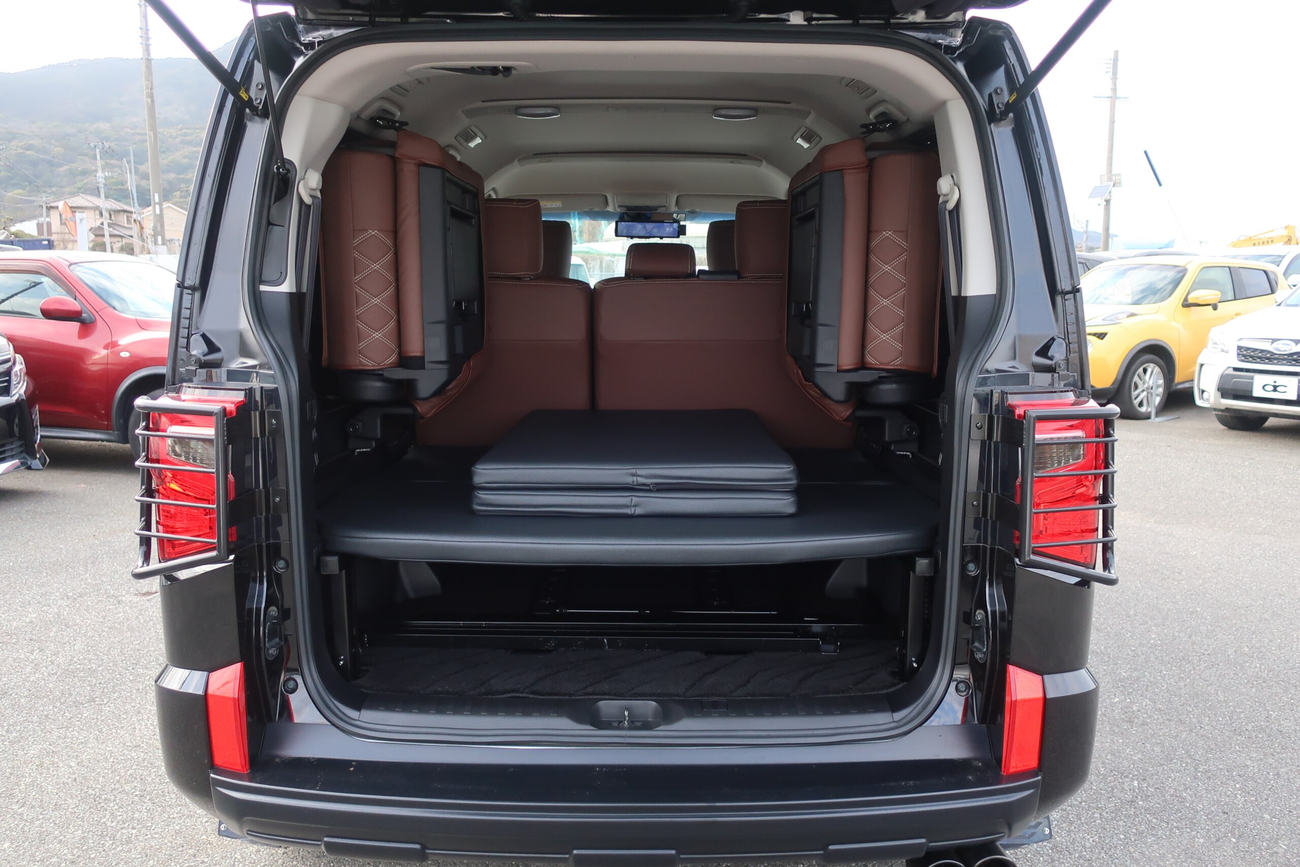 車両イメージ14