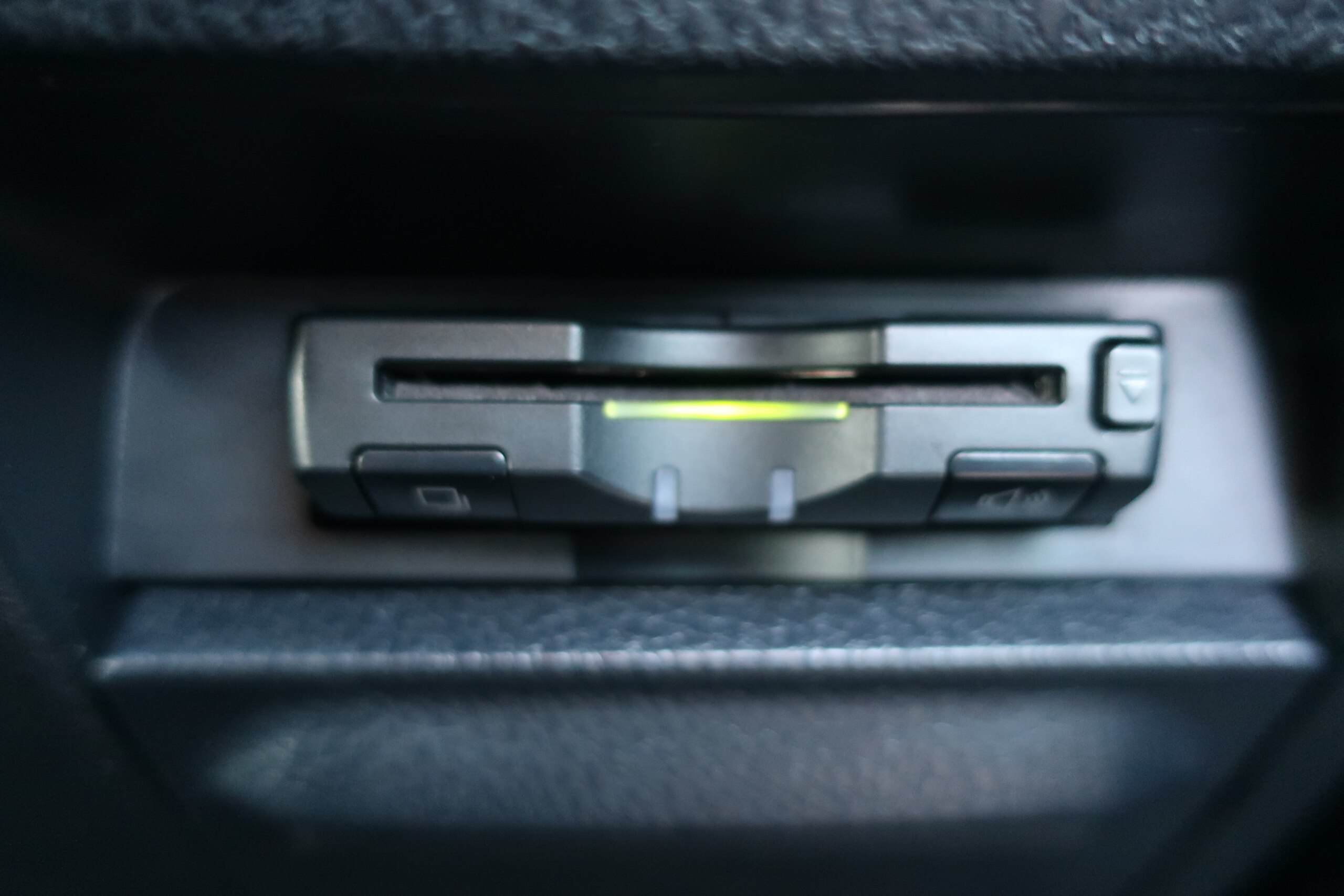 車両イメージ10