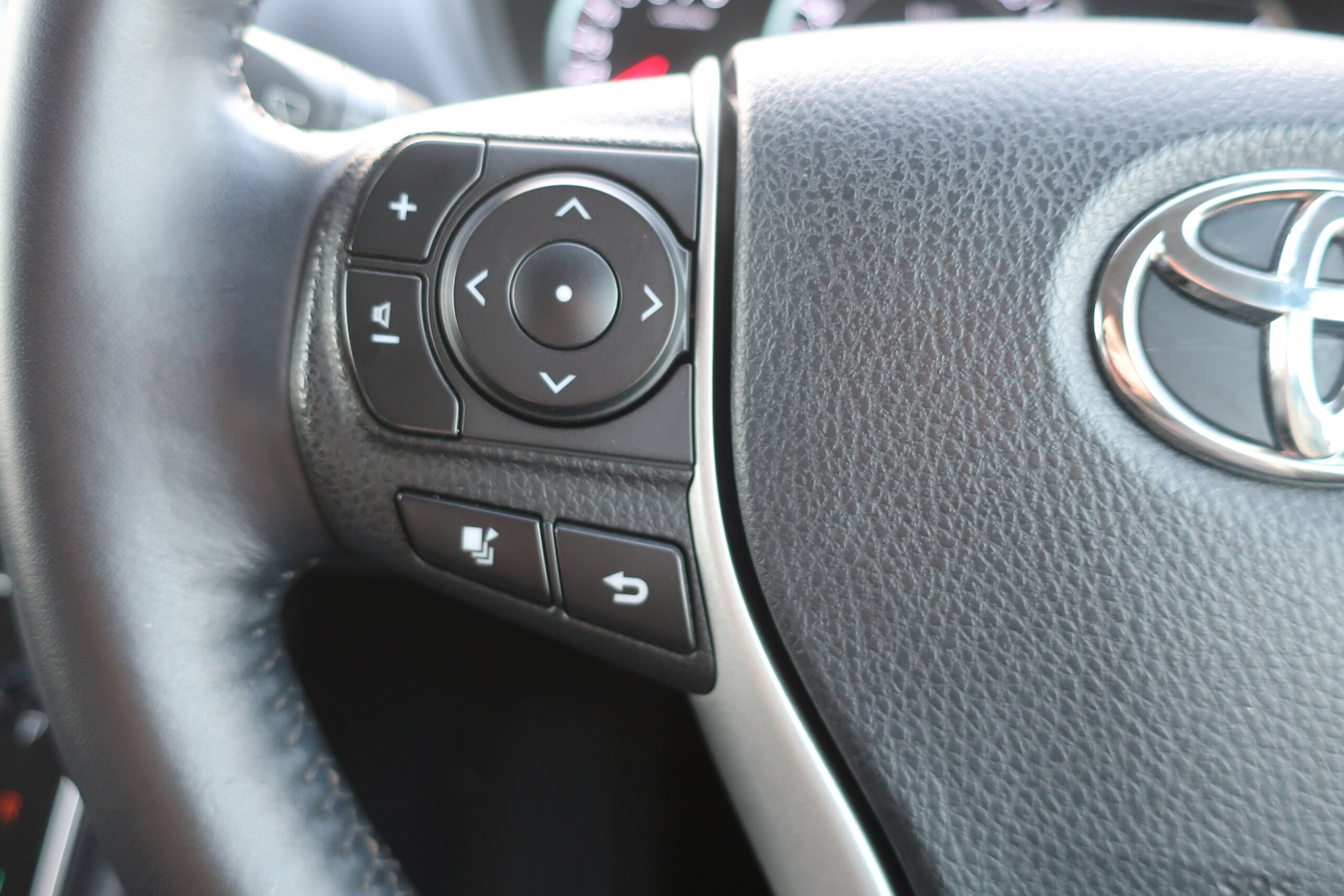 車両イメージ11