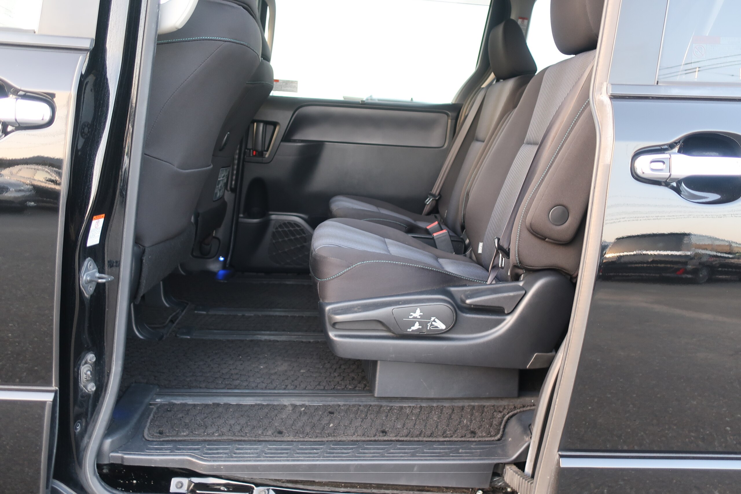 車両イメージ13