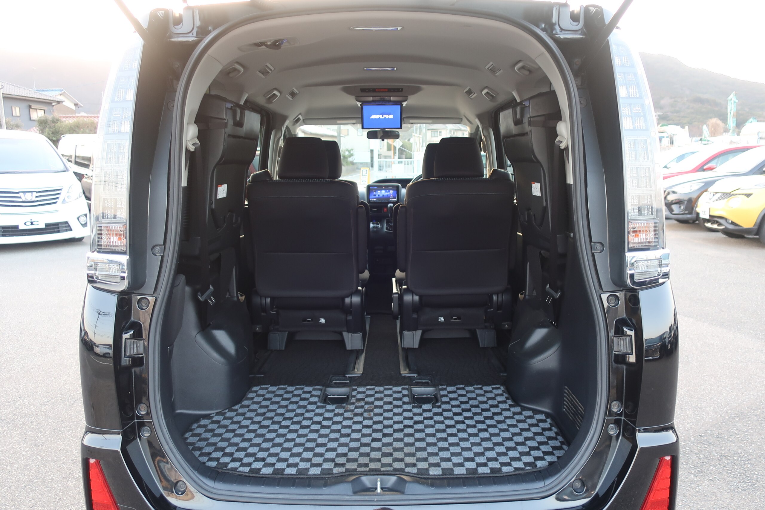 車両イメージ16