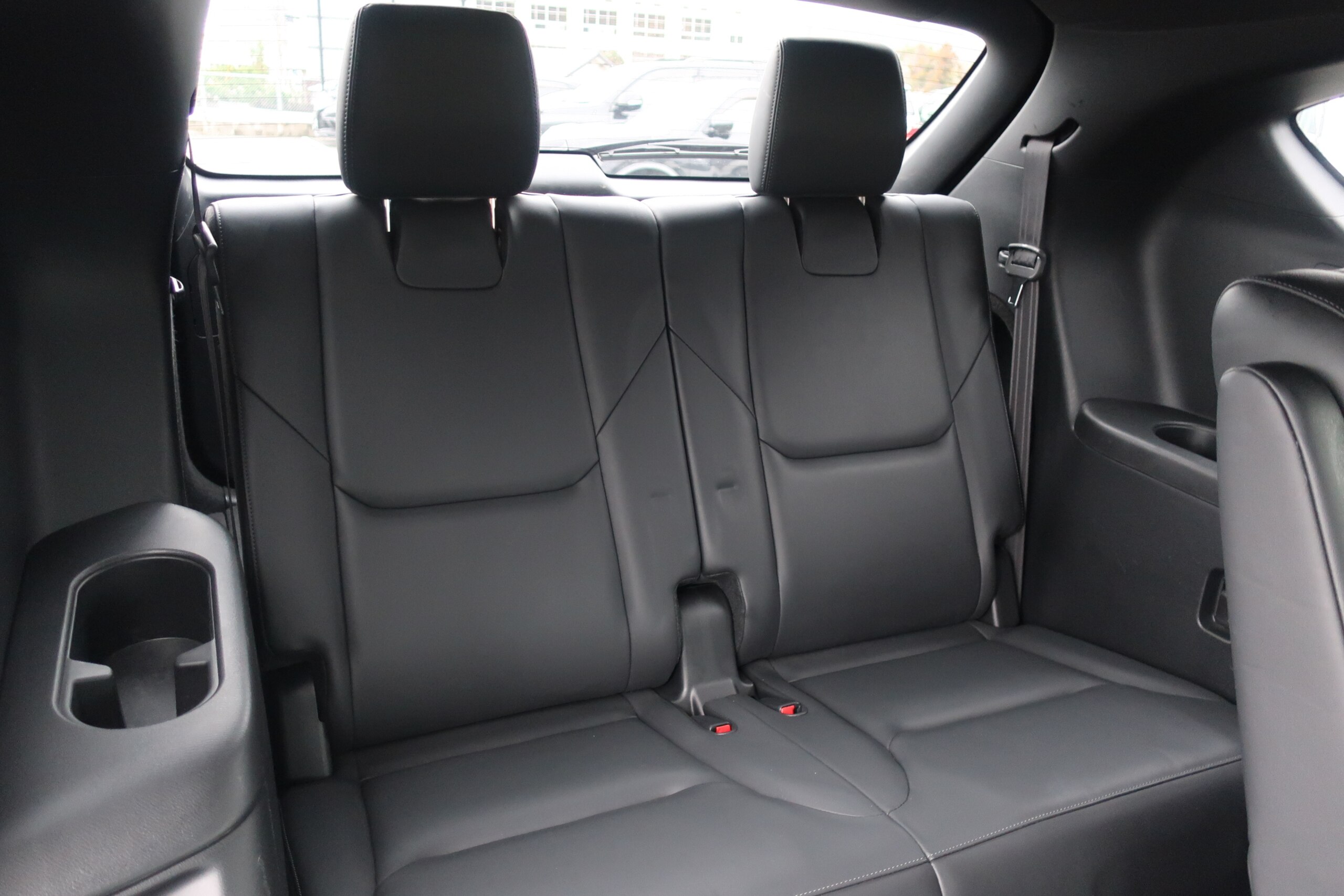 車両イメージ16