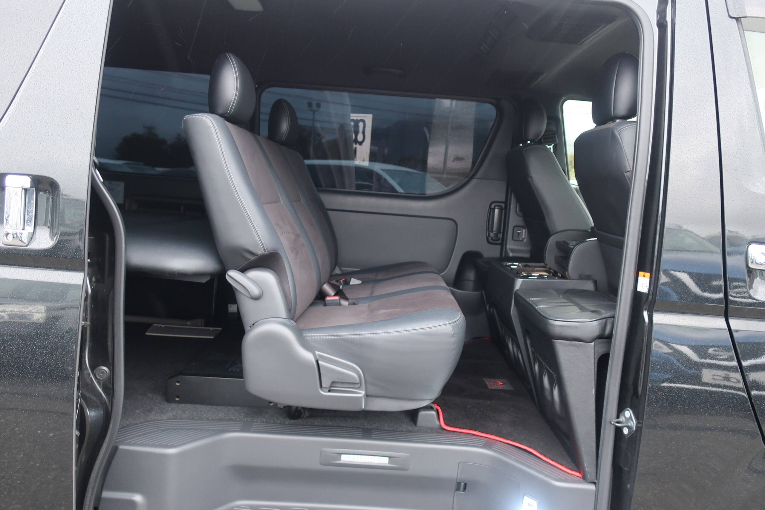 車両イメージ14