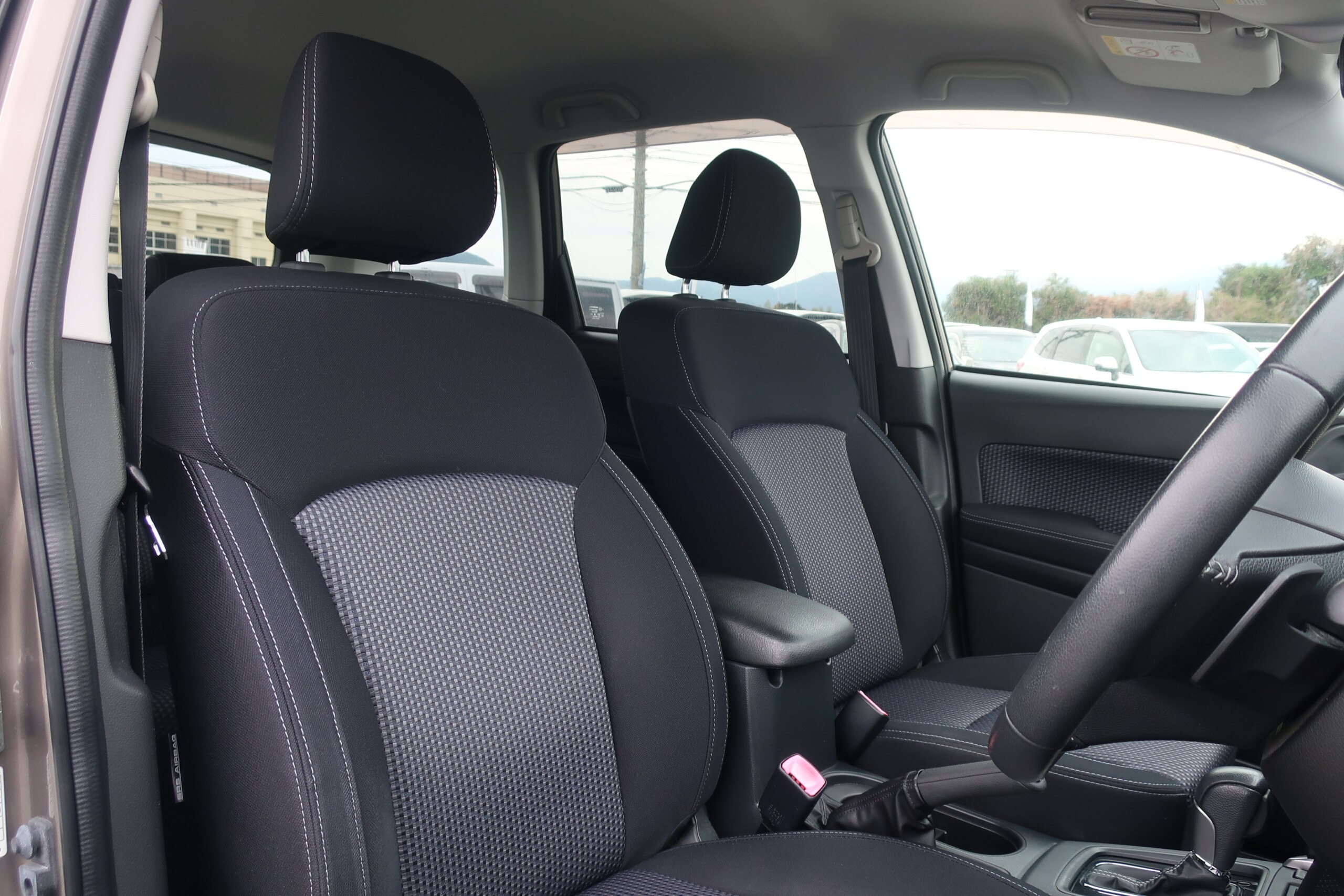 車両イメージ14