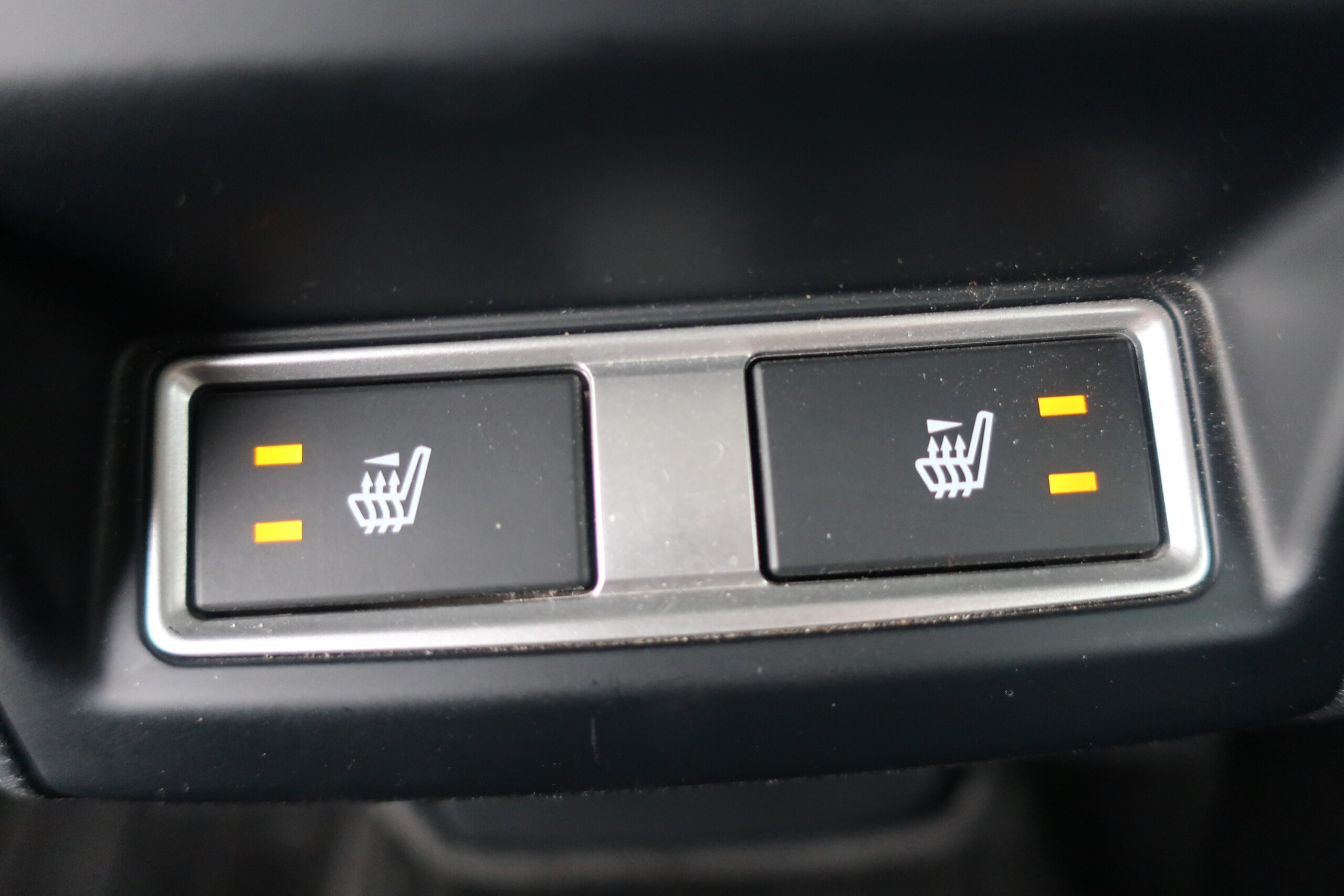 車両イメージ11