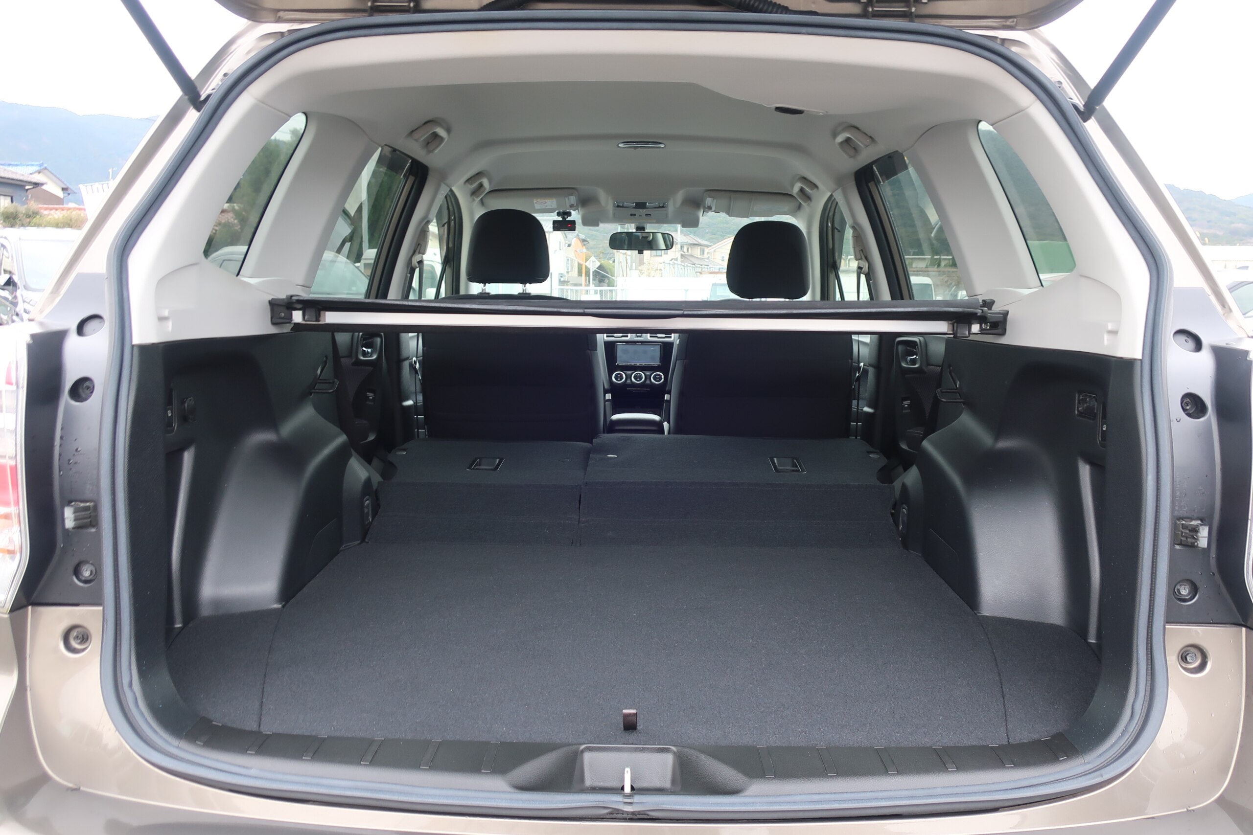 車両イメージ16