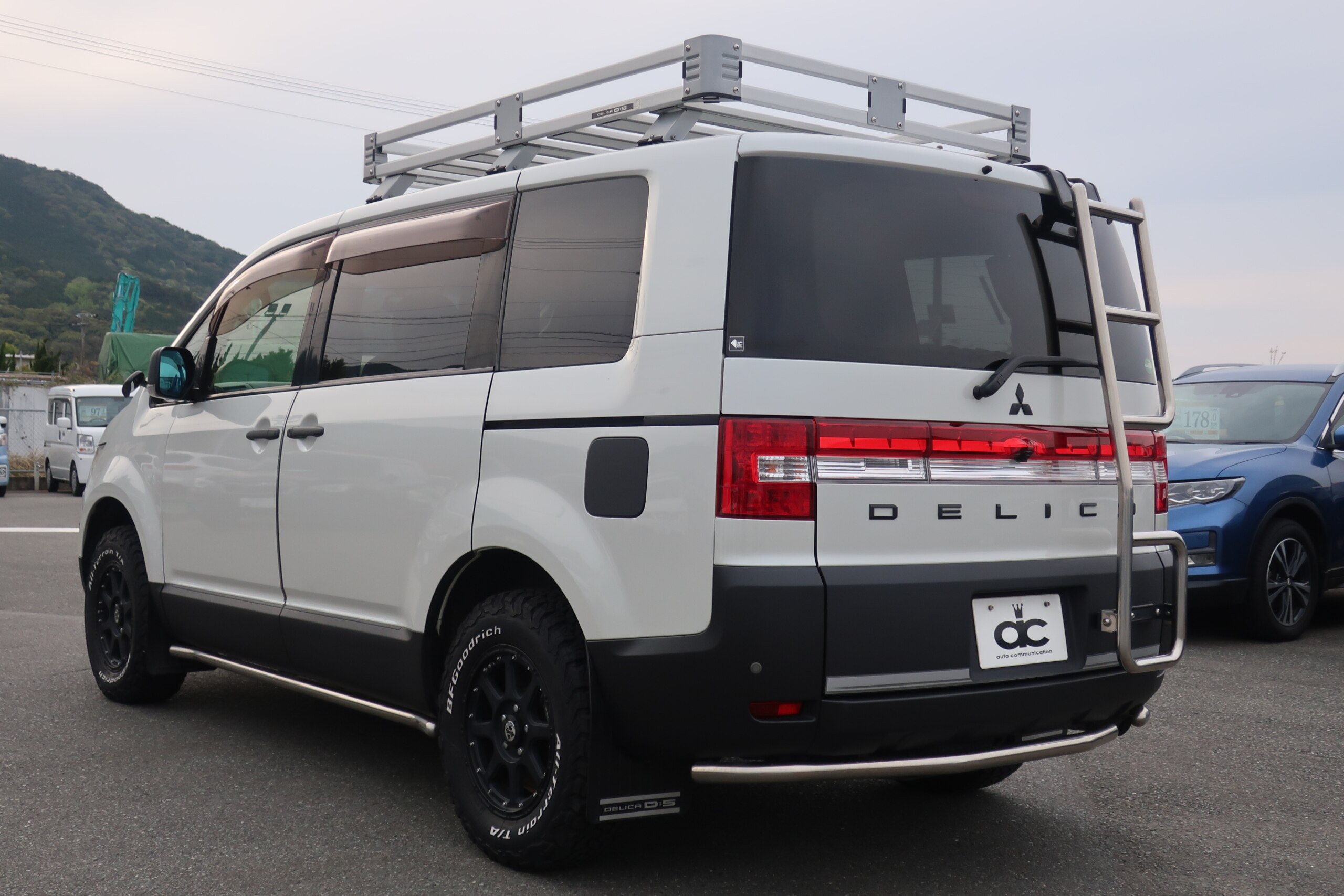 車両イメージ4