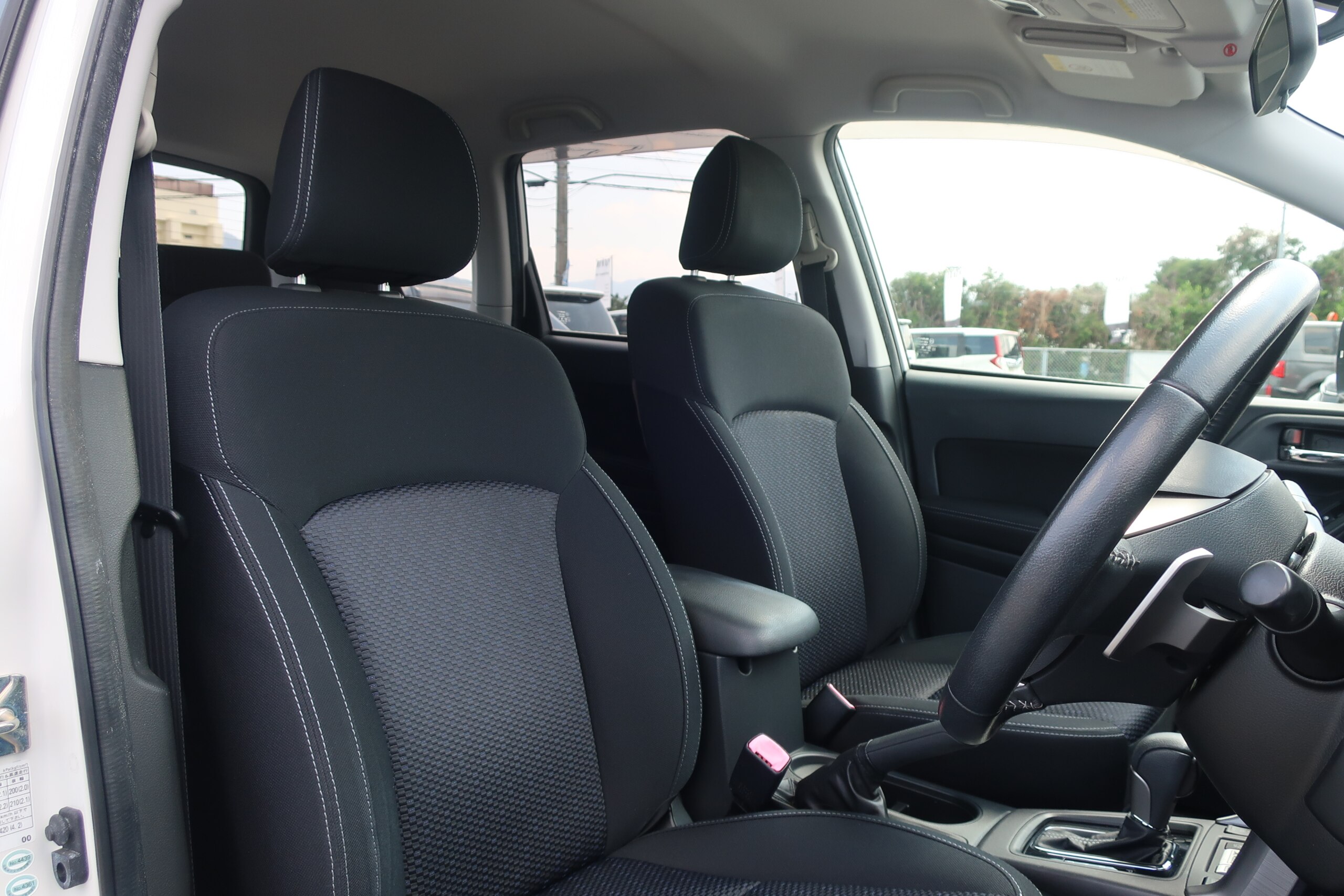 車両イメージ14