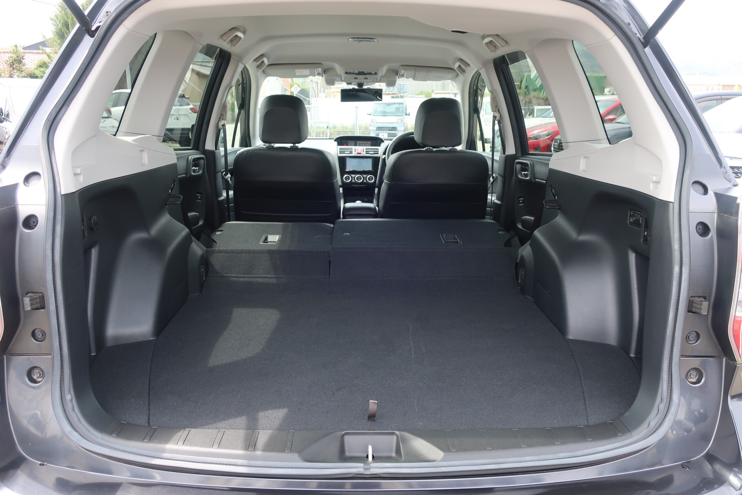 車両イメージ14