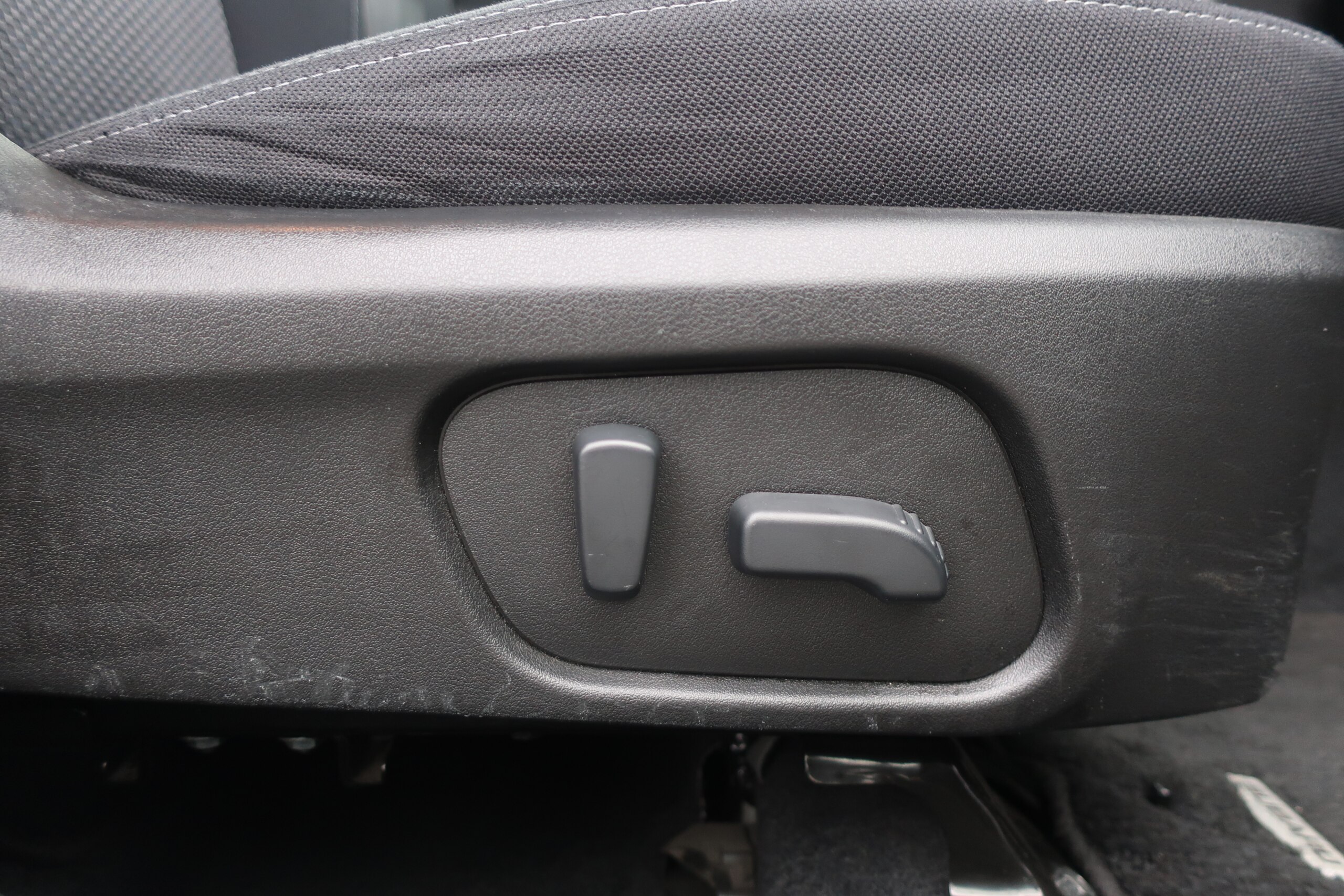 車両イメージ10