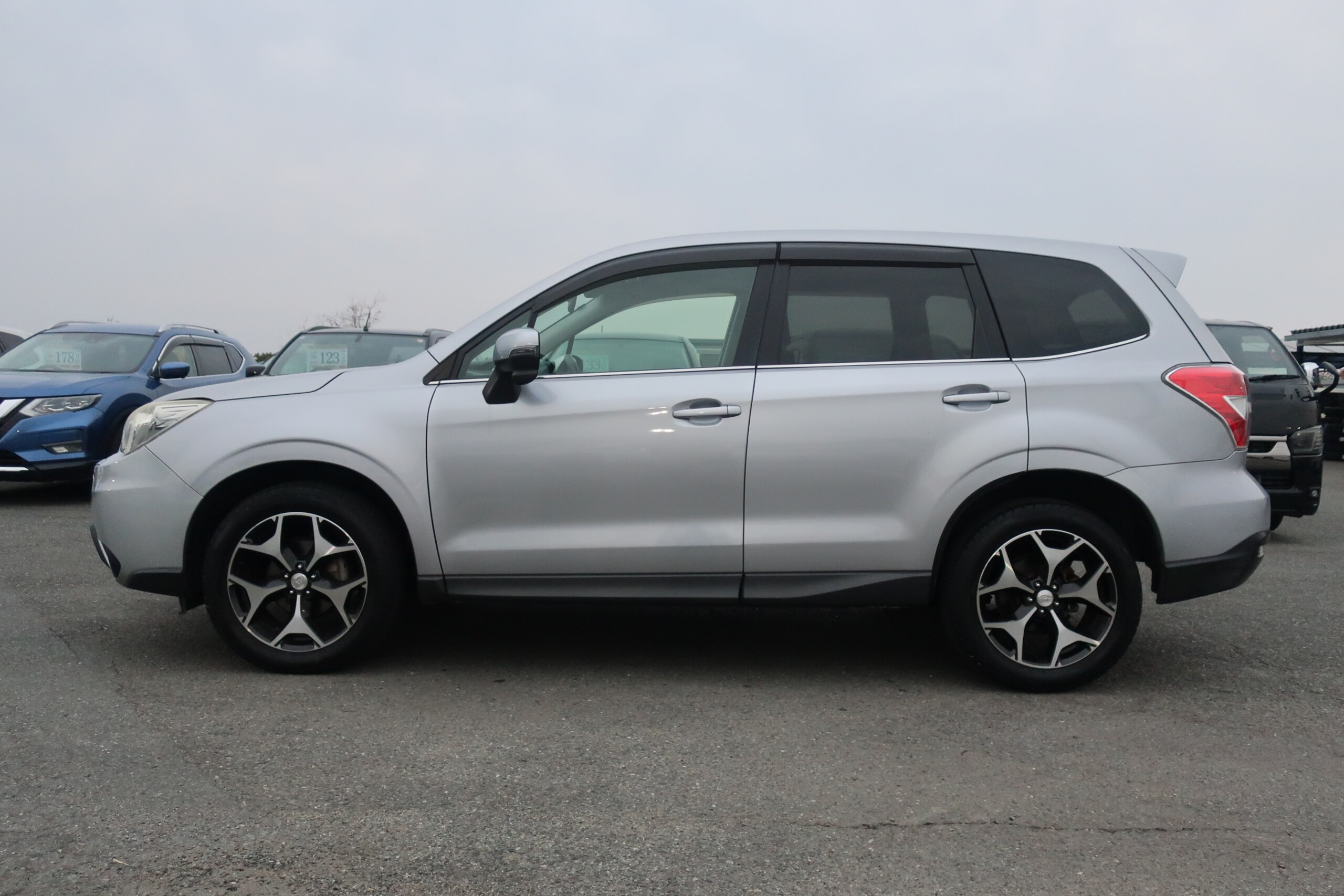 車両イメージ18