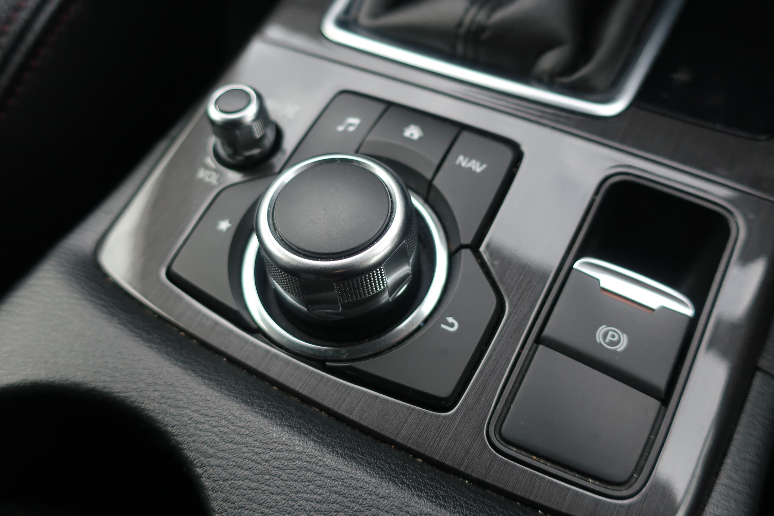 車両イメージ12