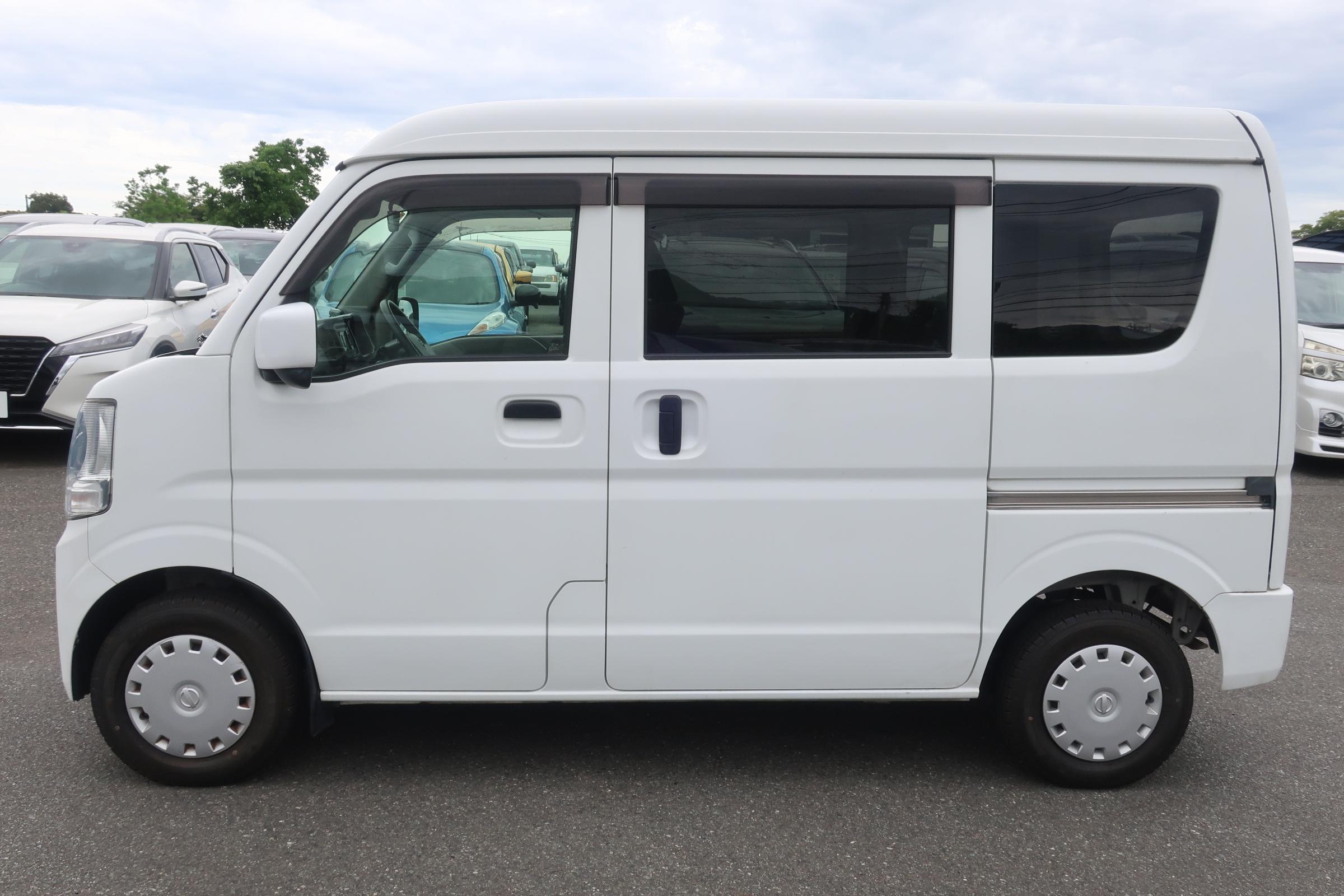 車両イメージ18