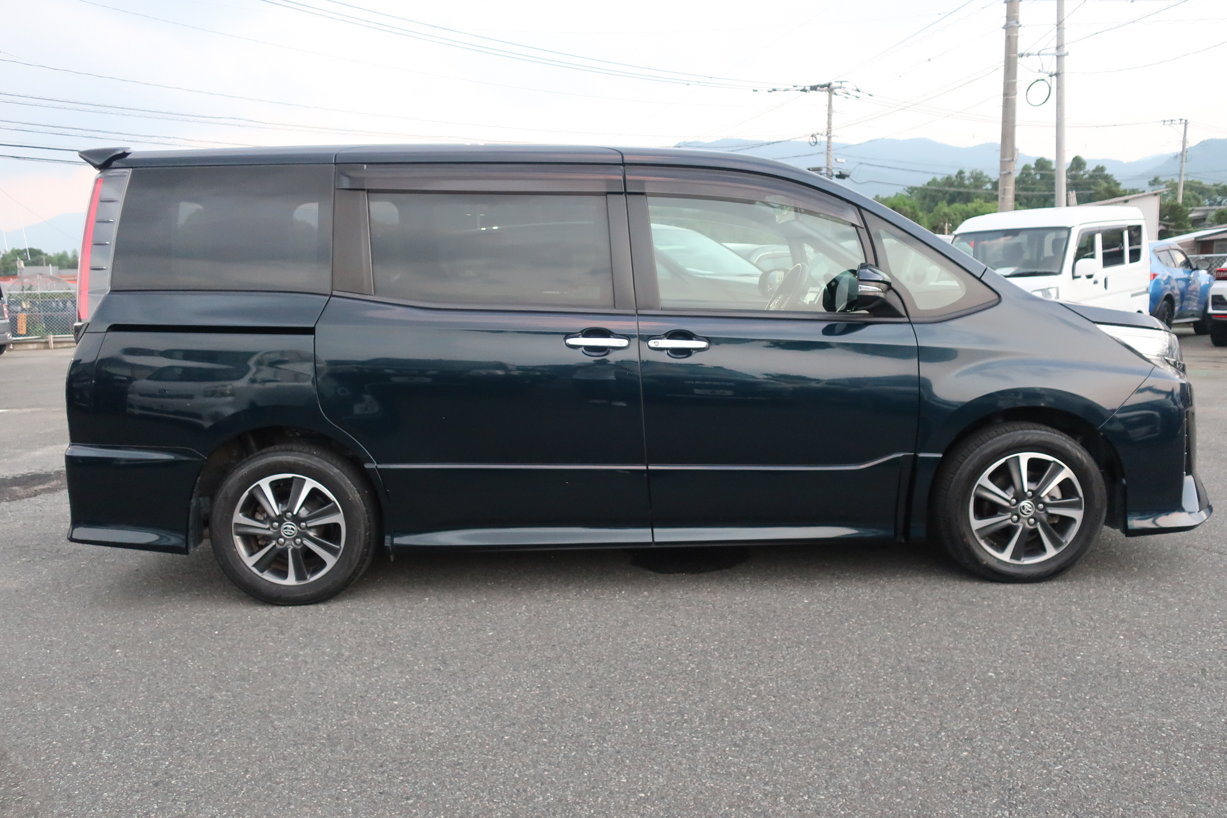 車両イメージ19