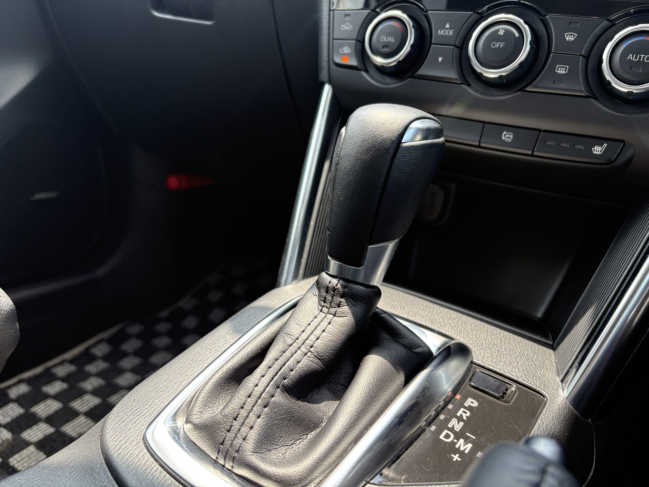 車両イメージ11