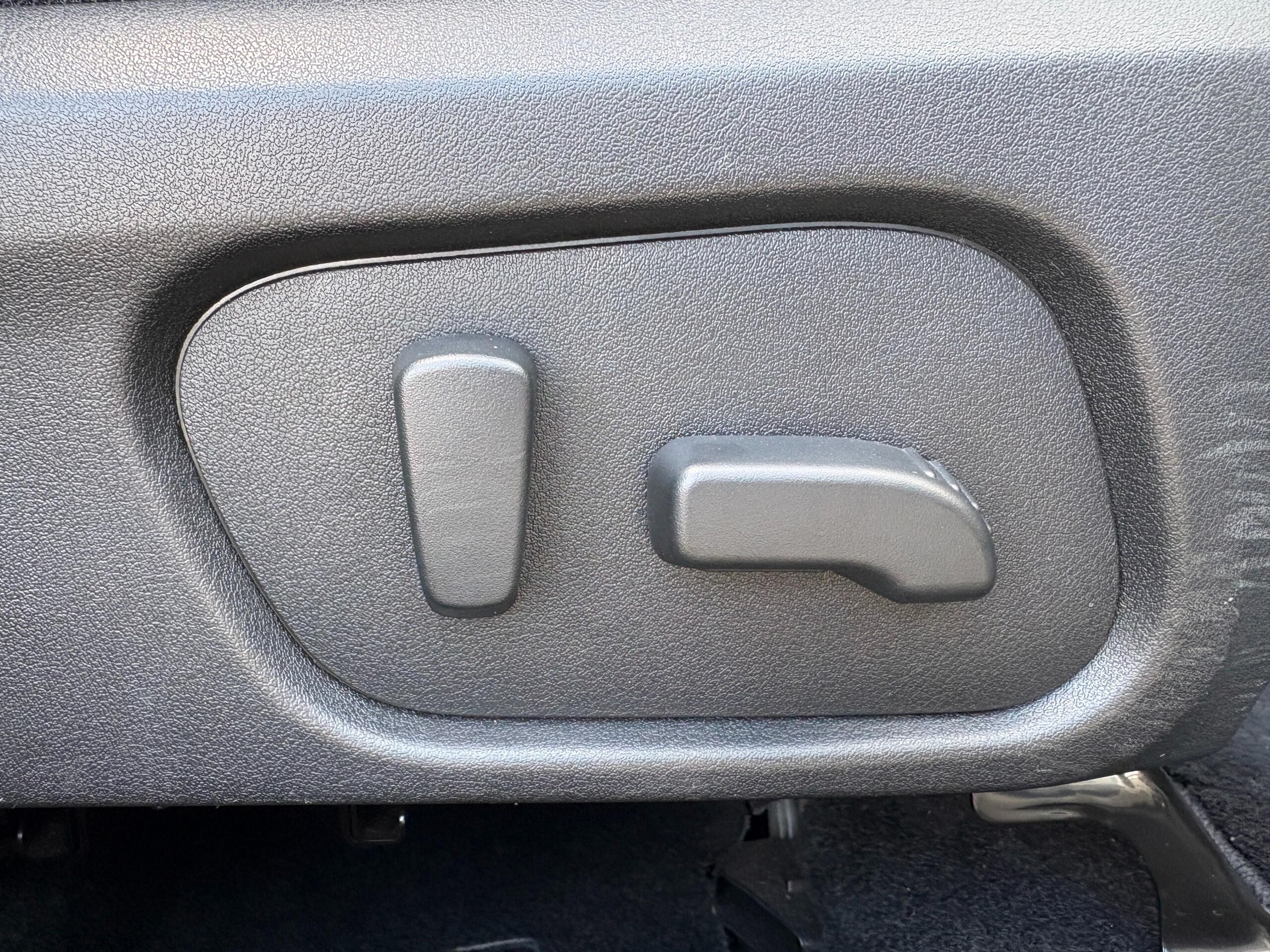車両イメージ11
