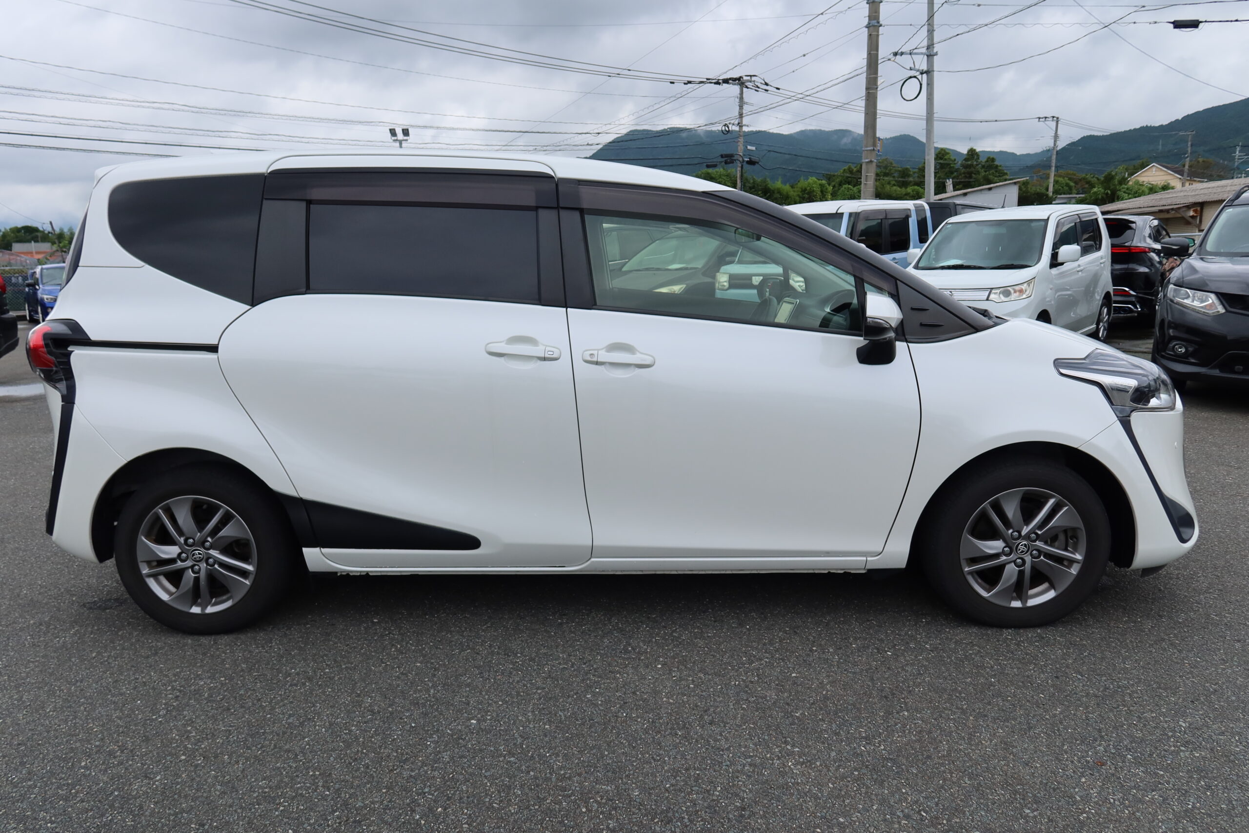 車両イメージ17